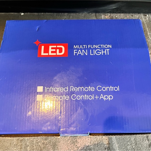 LED Multi-Function Fan Light - White - Picture 4 of 5